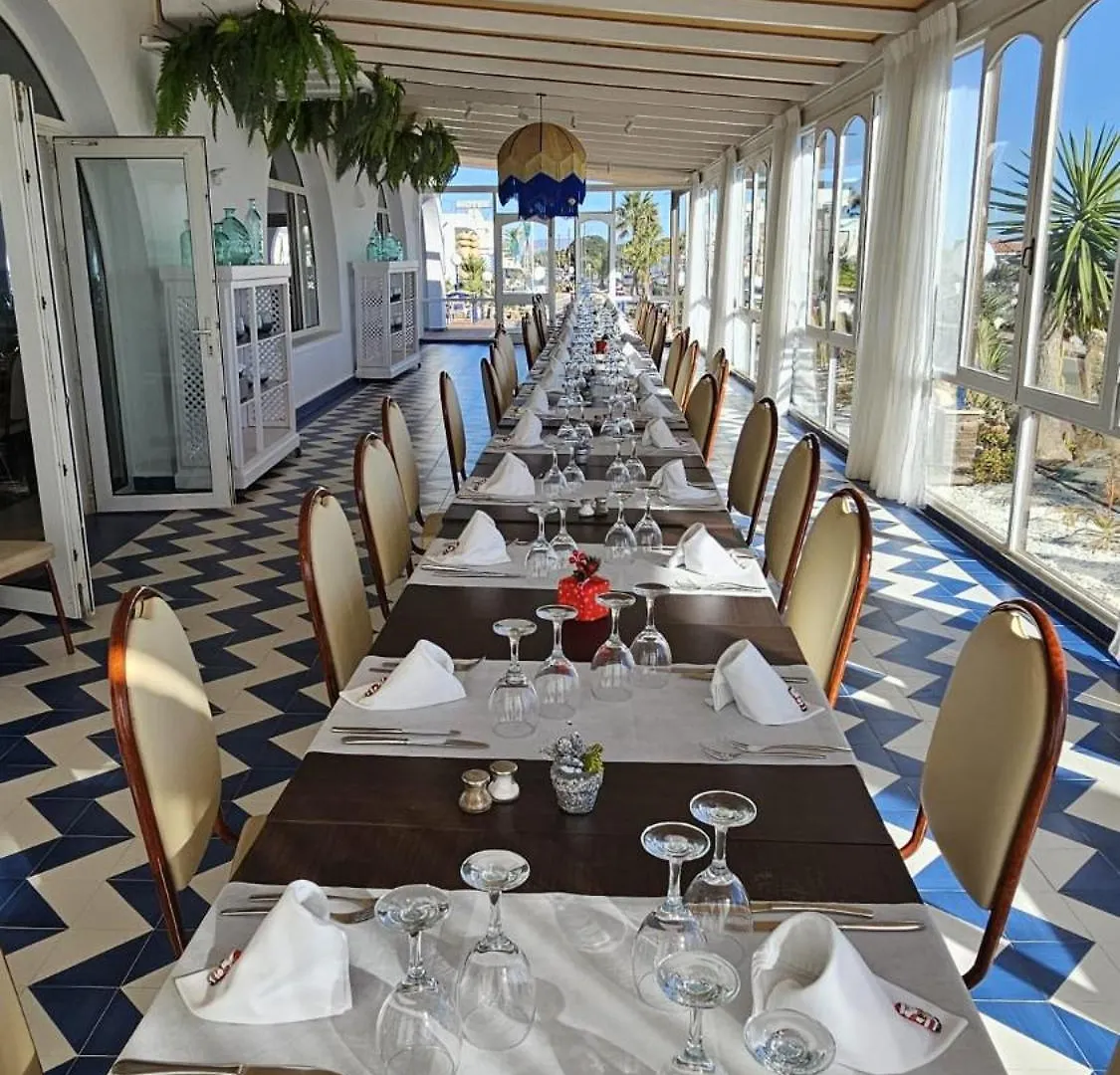 Hotel Puntazo II (Adults Only) موخاكار