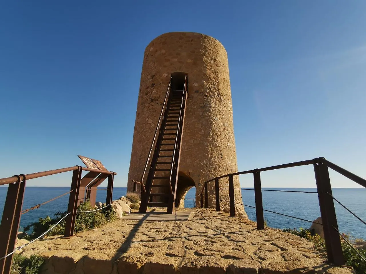 Hotel Puntazo II (Adults Only) موخاكار